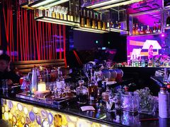 -大连君悦酒店 · VIVA(星海广场店)
