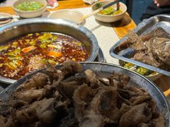 -肖肖酸萝卜鱼火锅(总店)