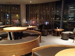 大堂-星巴克(夏日百货店)