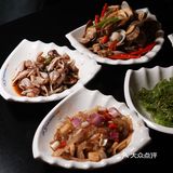交子大道温馨小木屋海鲜Bistro，快乐团年地。