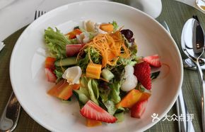 Market Salad