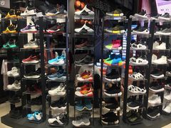 -李宁(大宁国际旗舰店)