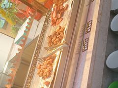 -新艺自助美食城(中山路店)