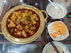 -牛一嘴·兰州牛肉面·大盘鸡(财富中心店)