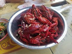 -琥珀老六龙虾(四里河店)