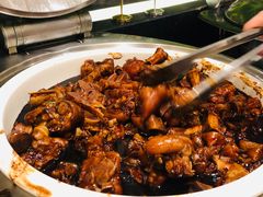 红烧猪蹄-晶丽香榭自助餐(南京大饭店)