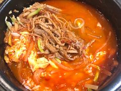 -吴草鸡爪오초닭발韩食堂(融恒盈嘉中心店)