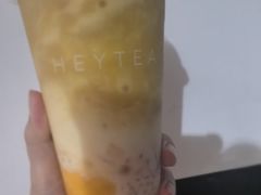 -喜茶(广州滨江宏岸店)