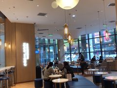 大堂-奈雪的茶(青岛卓悦里INTOWN店)