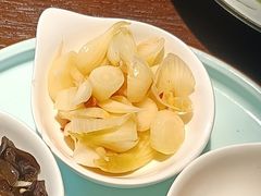 凉拌藠头-悦硒楼·新派恩施菜