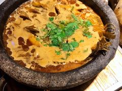 白洋淀石锅嘎鱼-小放牛炒菜馆(中山路乐汇城店)