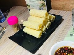 冰冰响铃卷-探窝·竹笙椰子鸡(杨箕店)