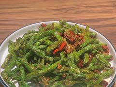 -九转小磨·非遗东北菜(万达广场店)