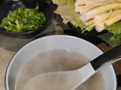 白胡椒羊肉汤-贰重天冰煮羊自助火锅(东坝店)