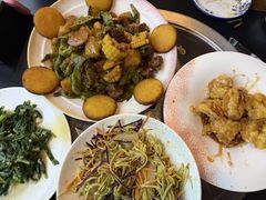 -巧婆婆特色东北菜·铁锅炖