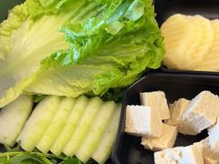 -一席地·本地鸡窝·杭帮鸡火锅(萧山银隆百货店)