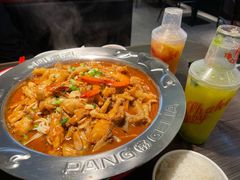 牛蛙煲-胖哥俩肉蟹煲(杭州大厦中央广场店)