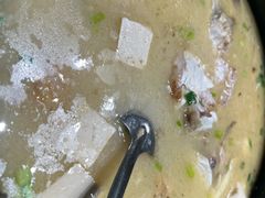 -土砂锅生态山庄·非遗砂锅雅鱼
