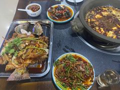 -秦巴石锅鱼(文化南路店)