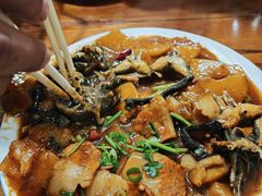 -巧婆婆特色东北菜·铁锅炖