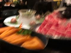 雪花牛肉-捞王猪肚鸡火锅(财富中心店)