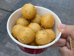 糖油粑粑-黑色经典臭豆腐·湖南特产(步行街店)