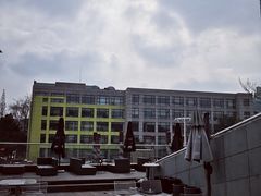 景观位-UNI UNI(环亚凯瑟琳店)