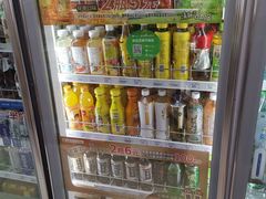 -全家便利店(愚园店)