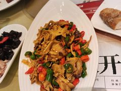 -鹏天阁酒楼·海鲜(红旗店)