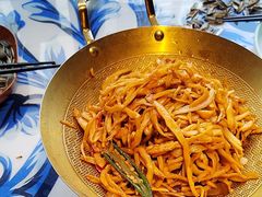 -川流不息·地道川菜·小龙虾(新松江路店)