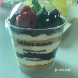 老师提供了消化饼干碎，奥利奥粉