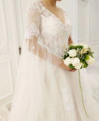 点击看大图 -GRACE KELLY婚纱与礼服(北京店)