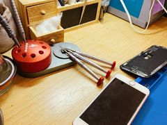 -爱畅享华为苹果手机维修服务(虹口龙之梦店)