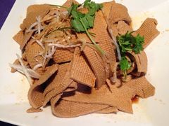 -吴记酱骨炖菜馆(西大直街店)