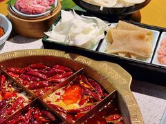 -麻辣英雄重庆火锅(二城广场店)