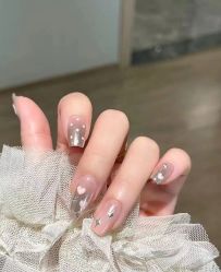 -赢韵美甲美睫瑞士净斑中心