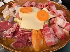 全家福-炙韩料理·部队锅专门店