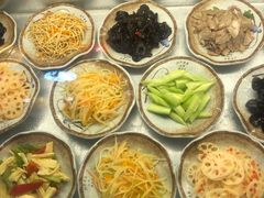 -金杨拉面王小吃面馆·牛三宝面·红烧牛肉粉