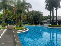 -麓湖高尔夫球俱乐部