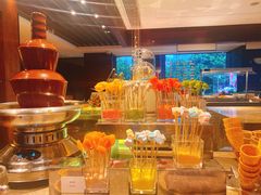 -广州希尔顿逸林酒店-OPEN開·全日制餐厅·海鲜·小火锅·自助餐(东风路店)