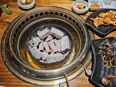 -小花花炭火烤肉·十五年延吉风味(左家庄店)