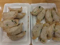 -小姜锅贴(凤凰街店)