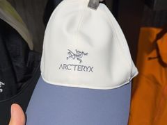 -ARC'TERYX始祖鸟(北京王府中环店)