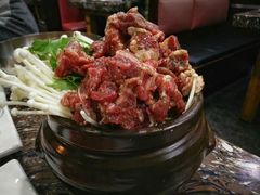 -啊美丽炭火烤肉(滑翔一店)