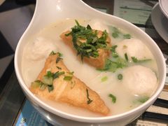 鱼蛋河粉-翠华餐厅