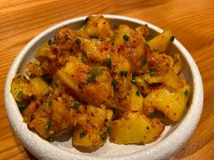 -云海肴·汽锅鸡·云南菜(天山百盛优客店)