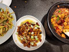 -万重锦·人文川菜馆(骡马市店)