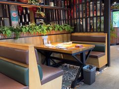 -小三峡食府(西五路店)