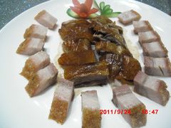脆皮烧肉拼烧鹅-邓丽君音乐主题餐厅