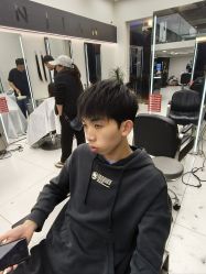 -乾健·烫染·接发SALON